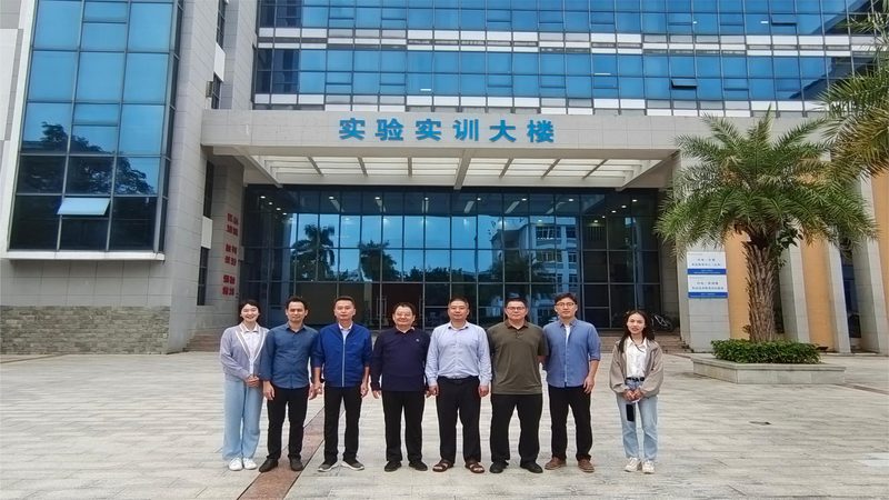 深圳线路板材质选择：揭秘背后的技术考量